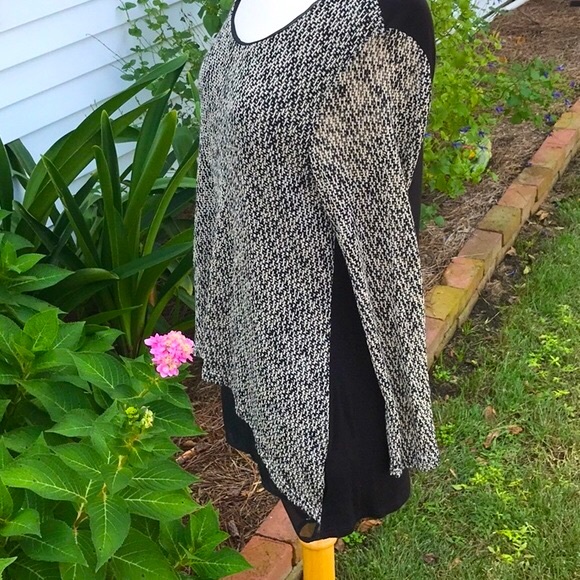 Lucy & Laurel Hi Lo Mixed Media Top - Picture 8 of 13